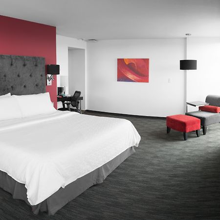 Holiday Inn Express Toluca Galerias Metepec By Ihg Екстериор снимка
