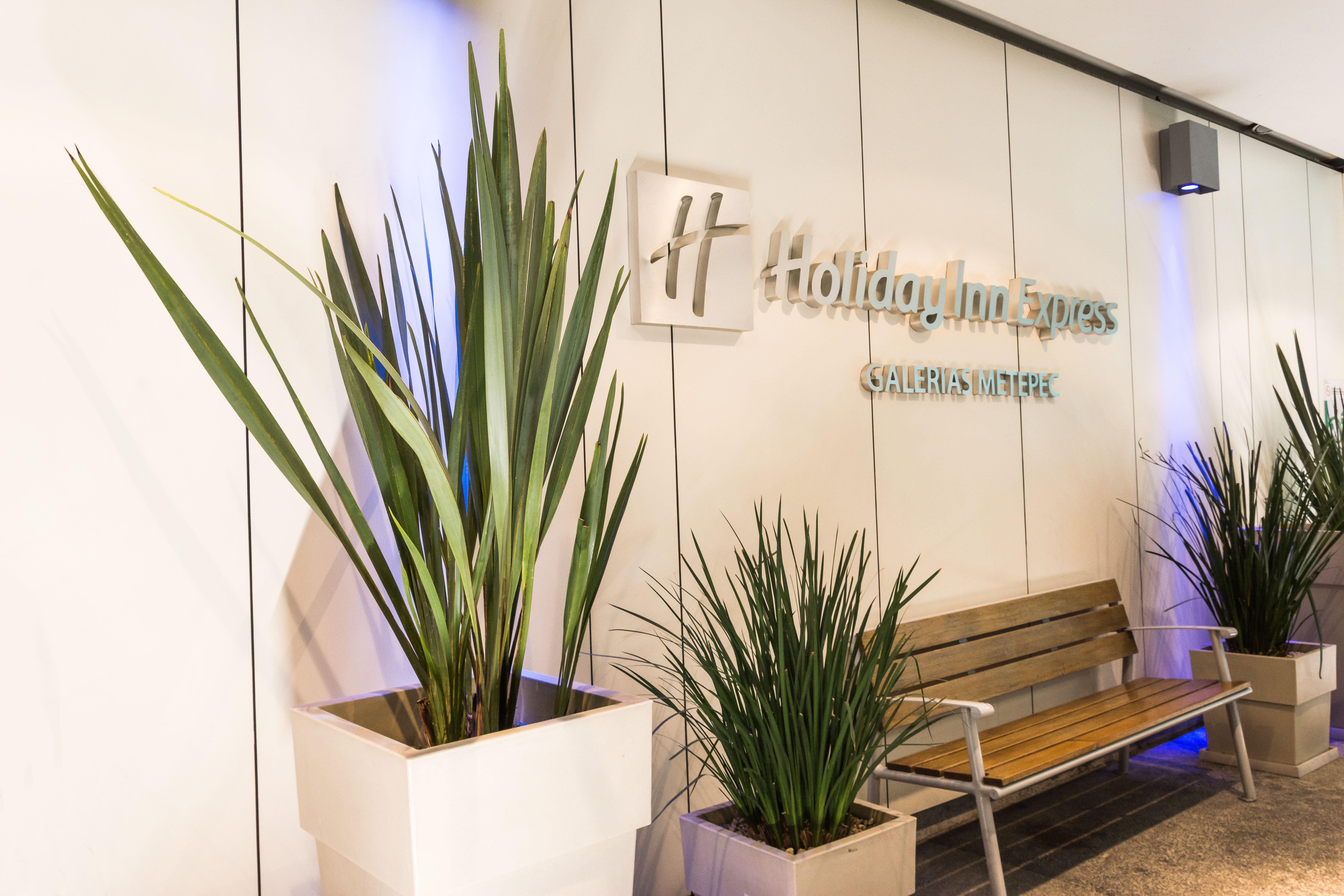 Holiday Inn Express Toluca Galerias Metepec By Ihg Екстериор снимка