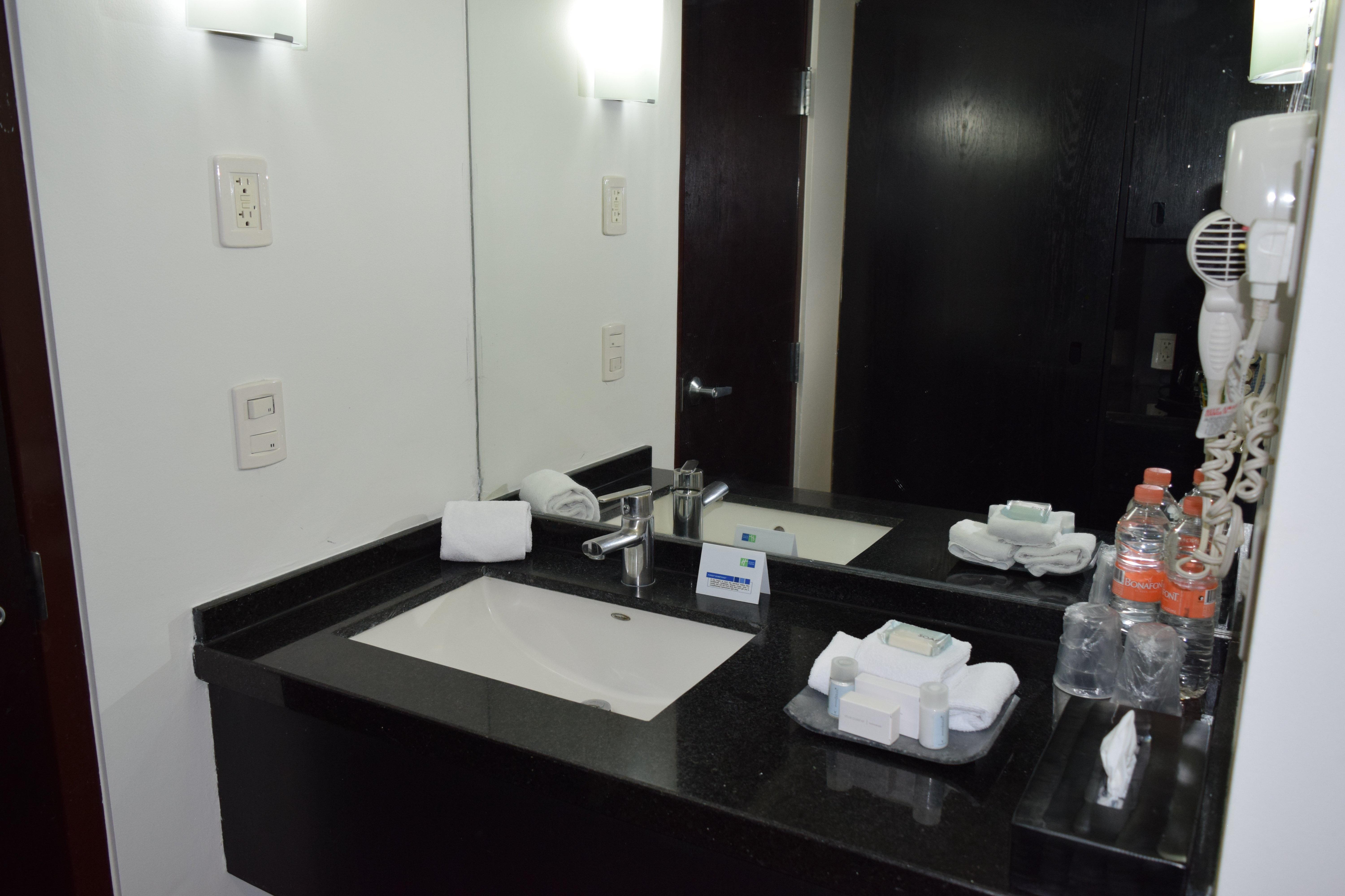 Holiday Inn Express Toluca Galerias Metepec By Ihg Екстериор снимка